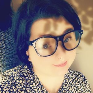 Meet your Posher, Alexandra